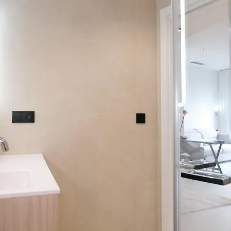 Abril Plaza Private Pool Apartamento