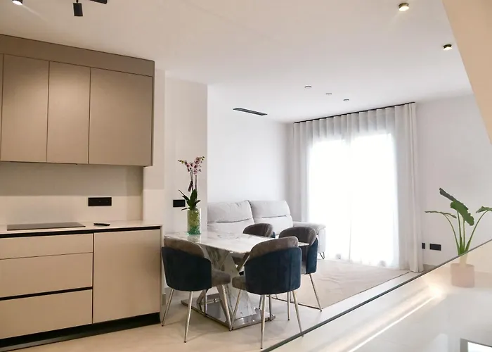 Apartment Abril Plaza Private Pool